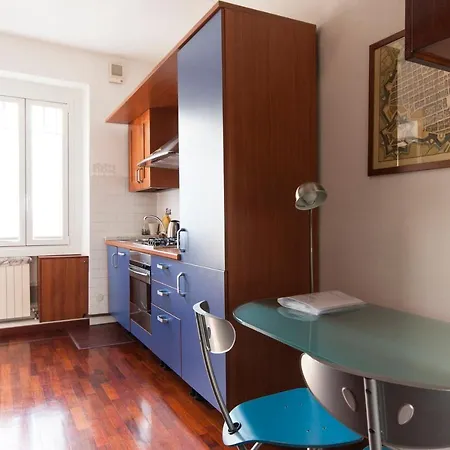 De Angeli Cozy Apartment- Youhosty דירה *